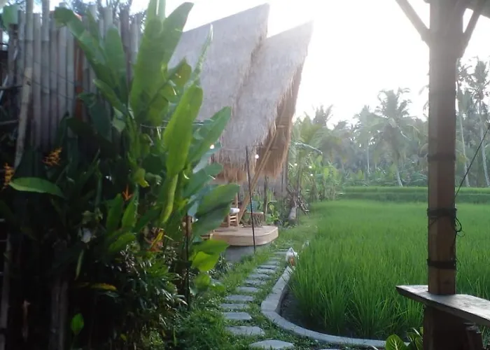 Luna Bamboo House Tampaksiring